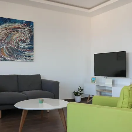 Apartment M&j *